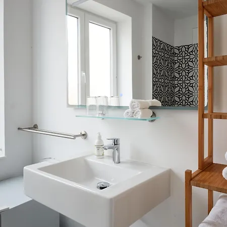 Casa Apollo Bed & Breakfast 4*